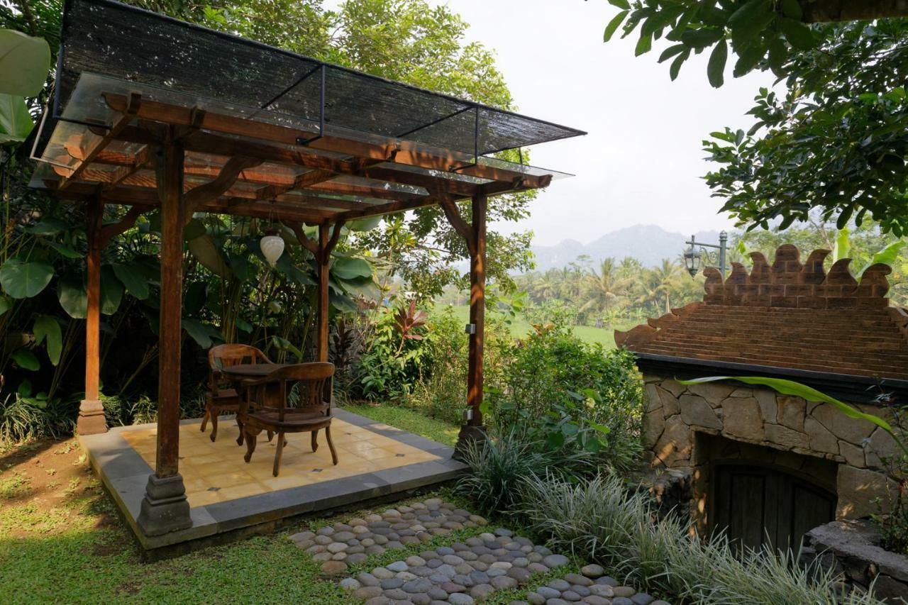 Plataran Borobudur Resor 5*